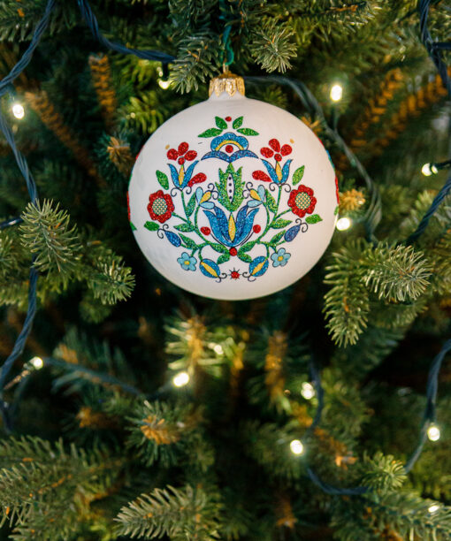 Kashubian Bouquet with Red Glitter 1k0a4328