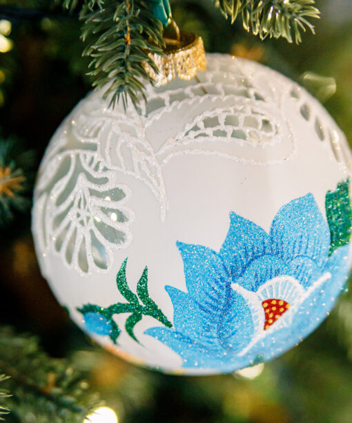 Lowicz spring bauble  1k0a4347