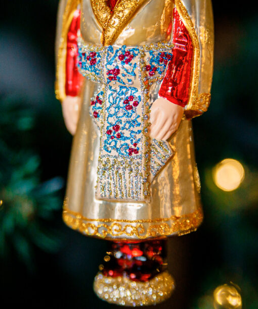 Nobleman in gold  1k0a6816