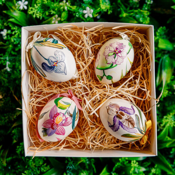 Set - Easter Eggs with pink orchids 1k0a7008
