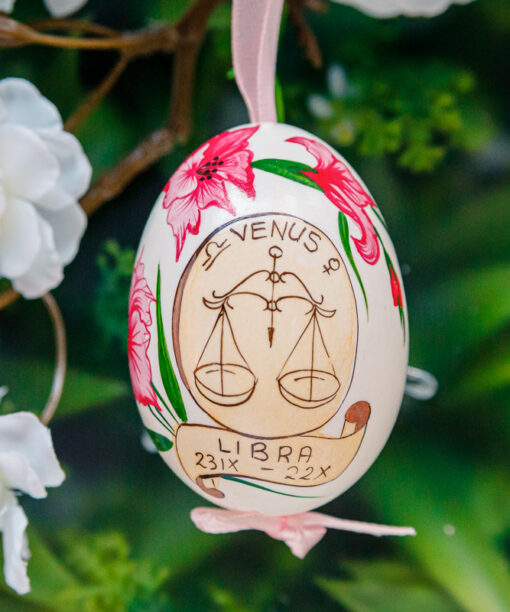 Easter egg with zodiac sign - Libra 1k0a7448