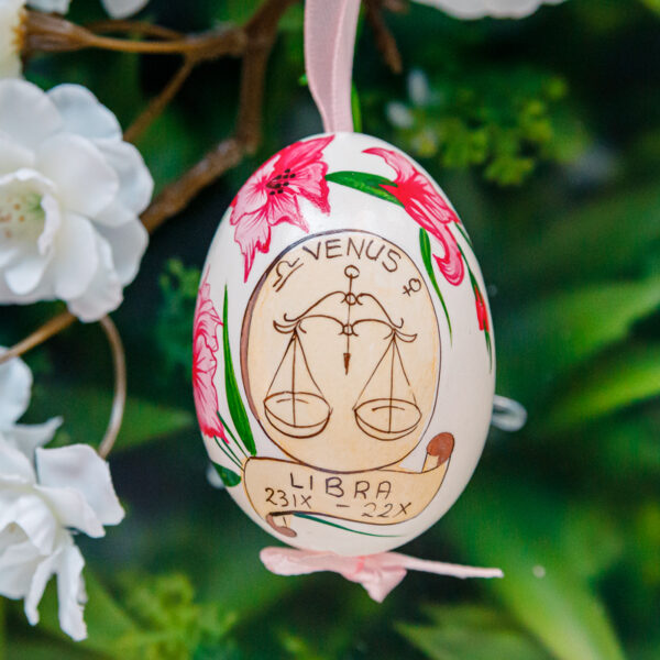 Easter egg with zodiac sign - Libra 1k0a7448