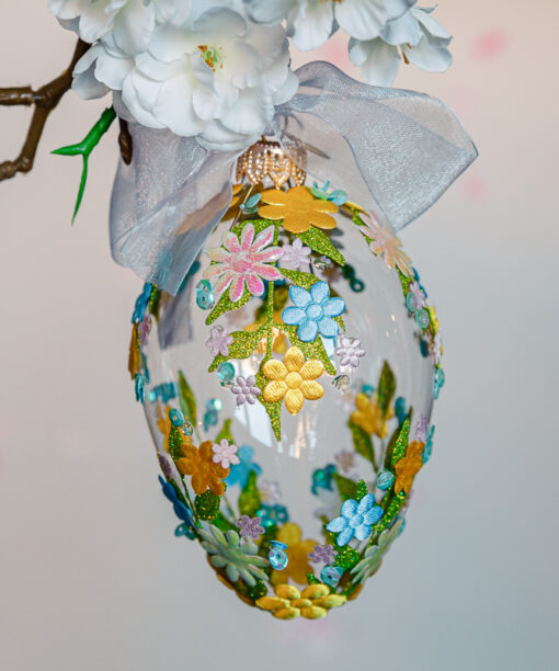 Glass Easter egg - baby blue floral garlands 1k0a7556