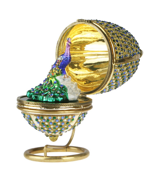 Turquoise peacock  3368k11 hr 1