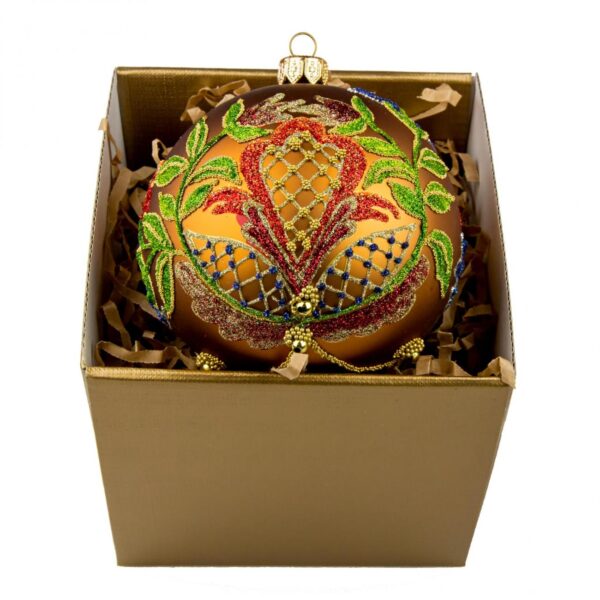 Bishop's vestment embroidery in gold packed in gold box Img 2540