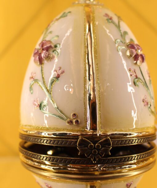 White carriage  Img 8357 scaled