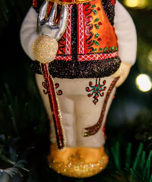 Polish Carolers - Devil  1k0a3814