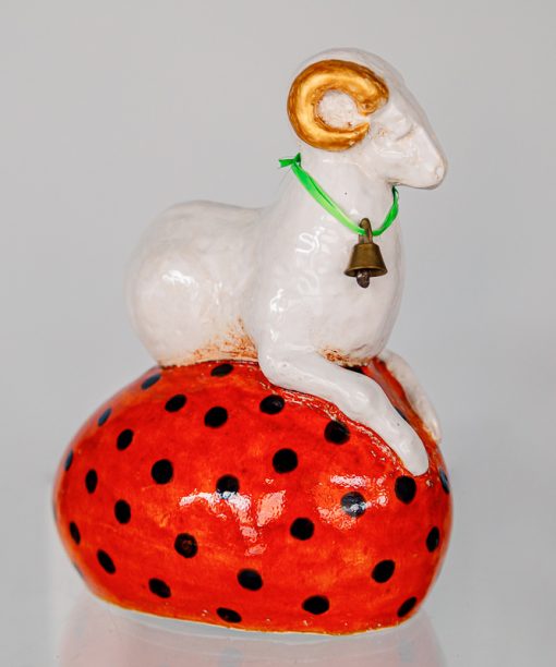 Ryszard Krawczyk - Ceramic ram on an orange egg 1k0a8068