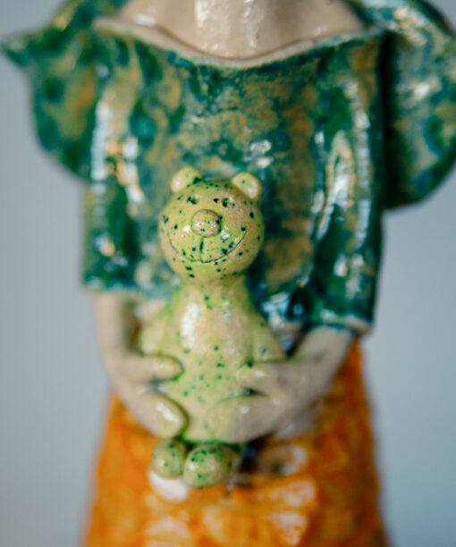 Małgorzata Boksa - a green angel with a cat  1k0a6180