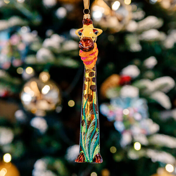 A pistil giraffe 1k0a8141