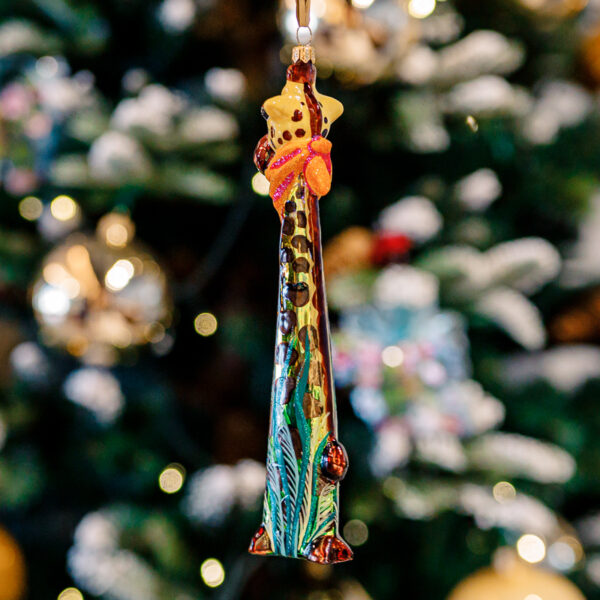 A pistil giraffe 1k0a8142