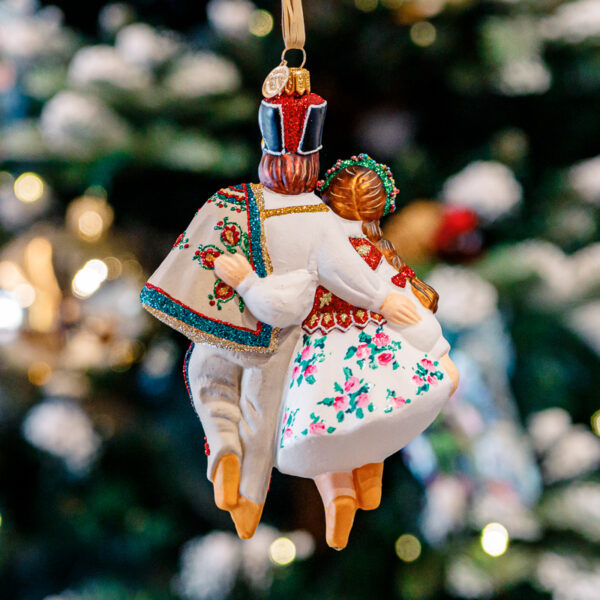 Zakopane highlander couple (white) 1k0a8300