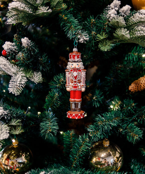 Gingerbread Nutcracker 1k0a8883