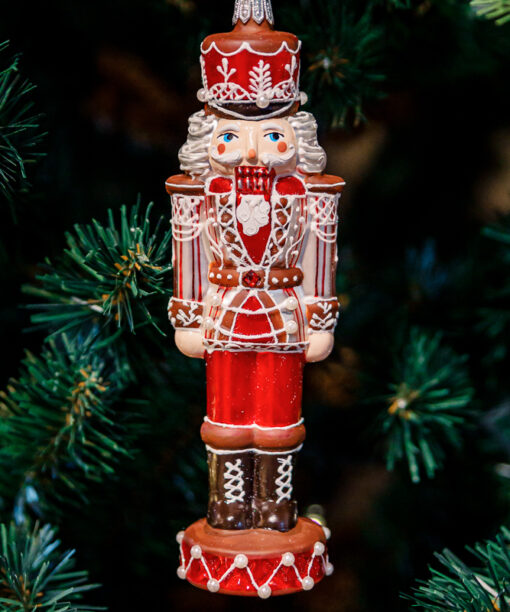 Gingerbread Nutcracker 1k0a8884
