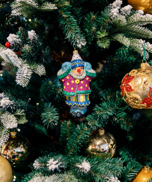 Leaping clown 1k0a9802