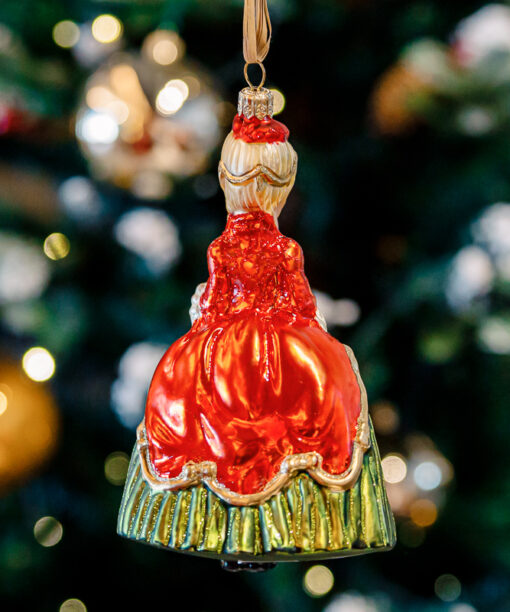 Porcelanowa dama - bombka  1k0a9831
