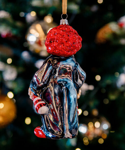 Clown with a white tie  1k0a9893