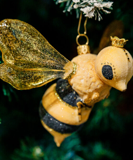 Insects-Bee bee Sierpien2 40