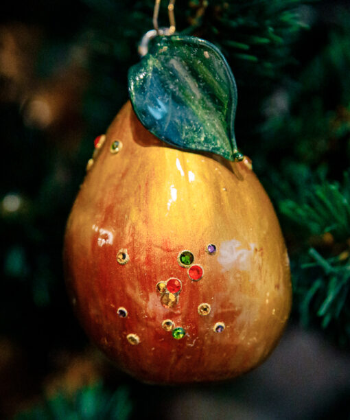 Juicy pear with diamonds 1k0a7930