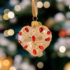 Heart - Pearl with red 1k0a3379