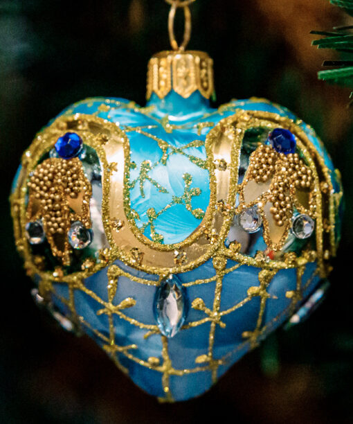 Heart - Blues and turquoise  1k0a3416