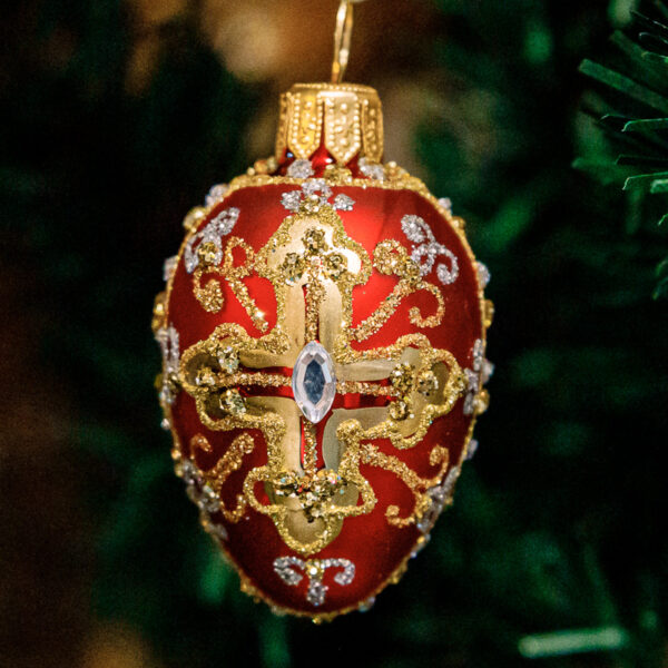 Mini Egg - Cross on red 1k0a3429