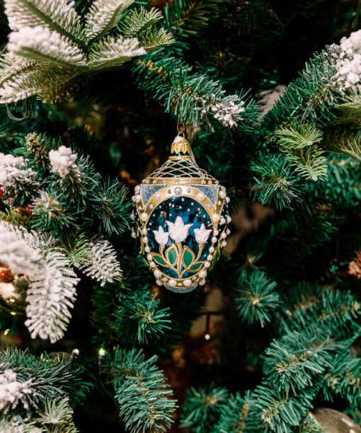 Snowdrops on green  1k0a3760