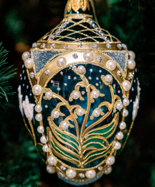 Snowdrops on green  1k0a3762