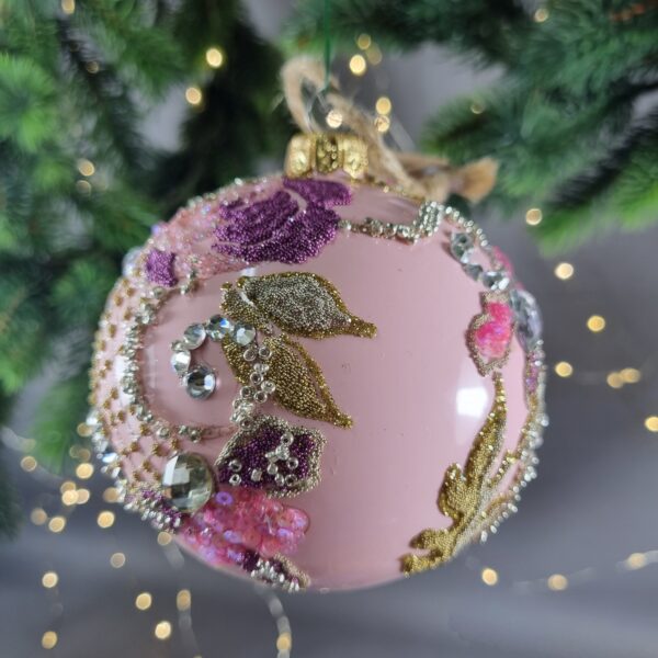 Romantic pink 0010 24711mgx 8 scaled