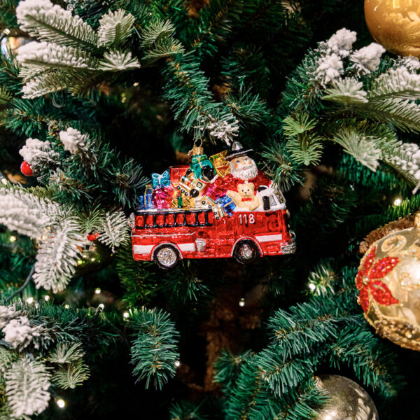 Santa Claus fireman 1k0a5922
