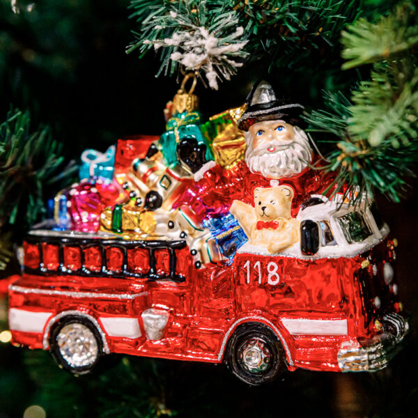 Santa Claus fireman 1k0a5923
