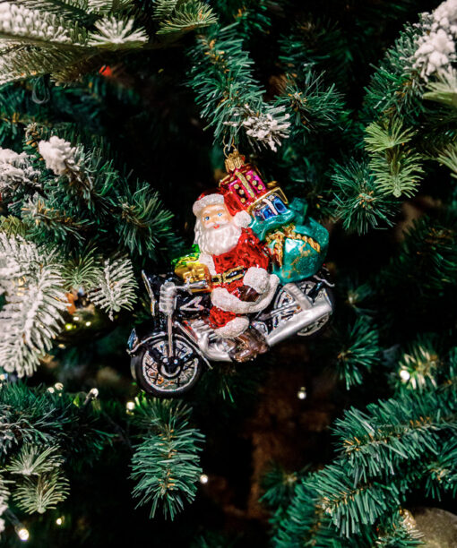 Santa Claus on a black motorbike  1k0a5925