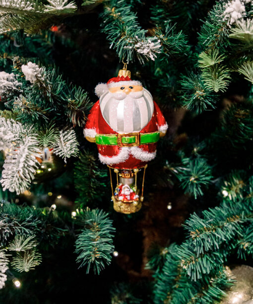 Santa's baloon  1k0a5926