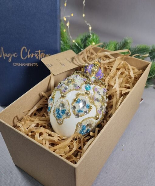 Royal egg - white  F1968 24512mgx 3 scaled