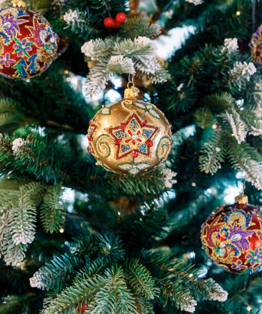 A star on gold  1k0a6900