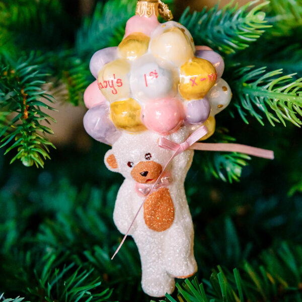 Teddy bear for the girls's first Christmas 1k0a7522