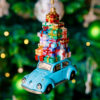 Toy car with gifts 1k0a7559