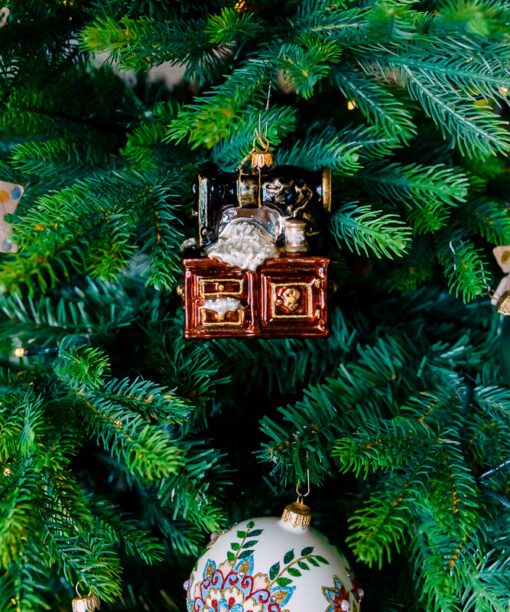 Sewing machine  1k0a7579