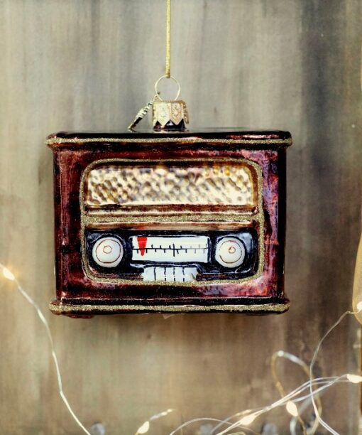 Zabytkowe radio  Dzien babci kwadrat 001