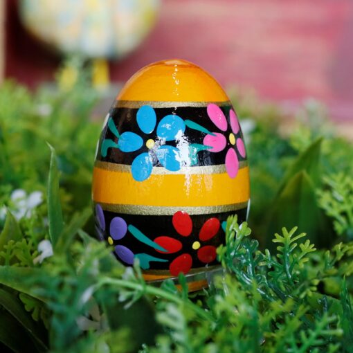 Wooden Easter egg - orange with two stripes Mg 2341 scaled