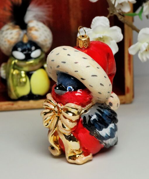 Komozja Birds - Bullfinch in Santa's hat  Mg 2573 scaled