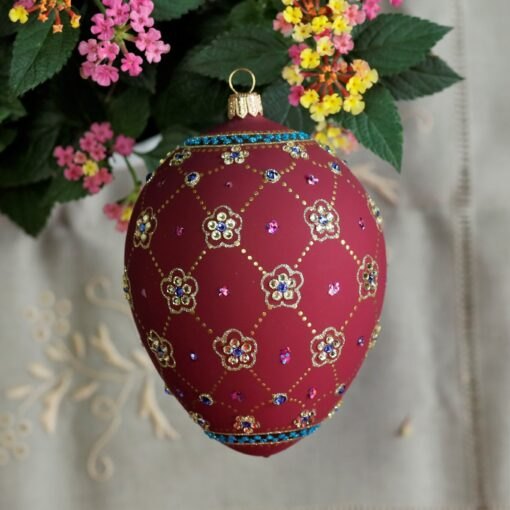 Kolekcja jubilerska - Jubilerskie inspiracje na burgundzie Mg 3988 scaled