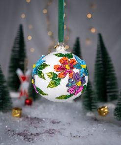 Kwiaty polskie - koralowe prymulki na połyskującej bieli  Bombkarnia 1225 138