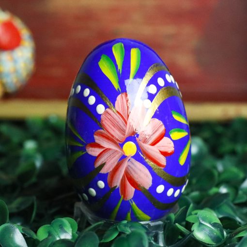 Wooden Easter egg - Colorful flower on blue Mg 6388 scaled