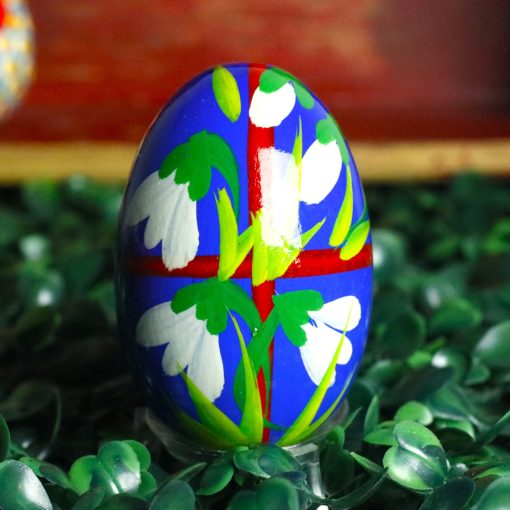 Wooden Easter egg - Lily of the valley on red Mg 6394 scaled