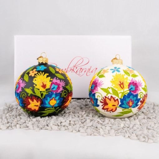 Set - Rosette and rooster S10 bombkarnia scenografia 052