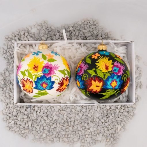 Set - Rosette and rooster S10 bombkarnia scenografia 056