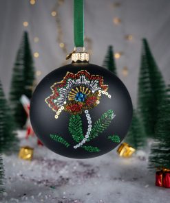 Krakowski haft  - kwiaty na matowej czerni  Bombkarnia1125 082